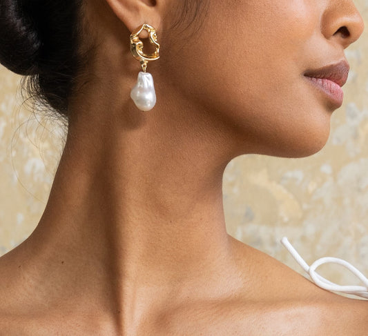 Vintage Pearl Drop Earring